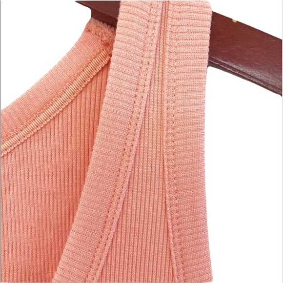 GIBSON LATIMER NWT Hi Low Ribbed Knit  Sleeveless Top in Peach Size Medium - Picture 9 of 13